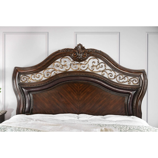 Menodora Wood Panel Bedroom Set by Furniture of America